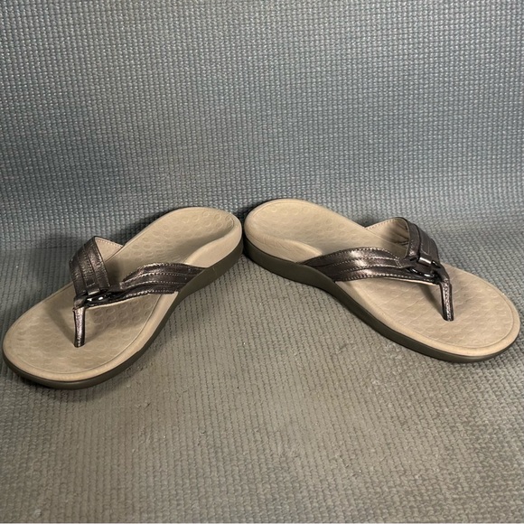 Vionic Tide Aloe Women's Pewter Flip Flop Sandals Size 7 - Picture 4 of 9